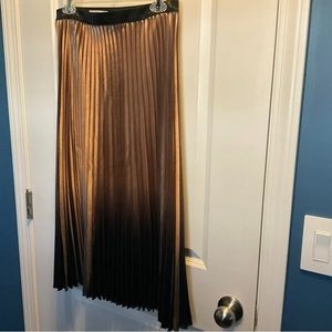 NWT Haute Hippie Metallic skirt size 6